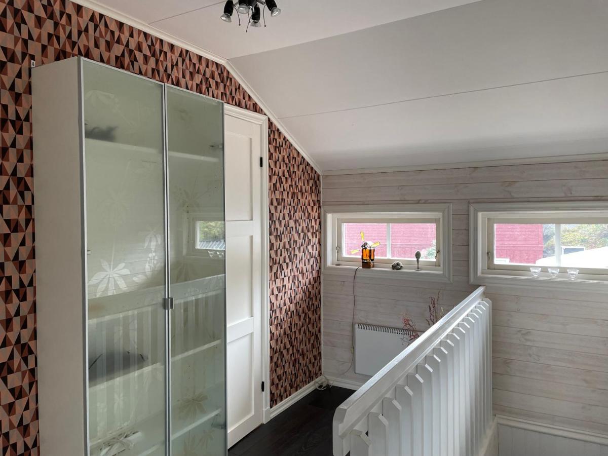 Apartment Uddevalla Bohuslaen Bubbelbad Екстер'єр фото